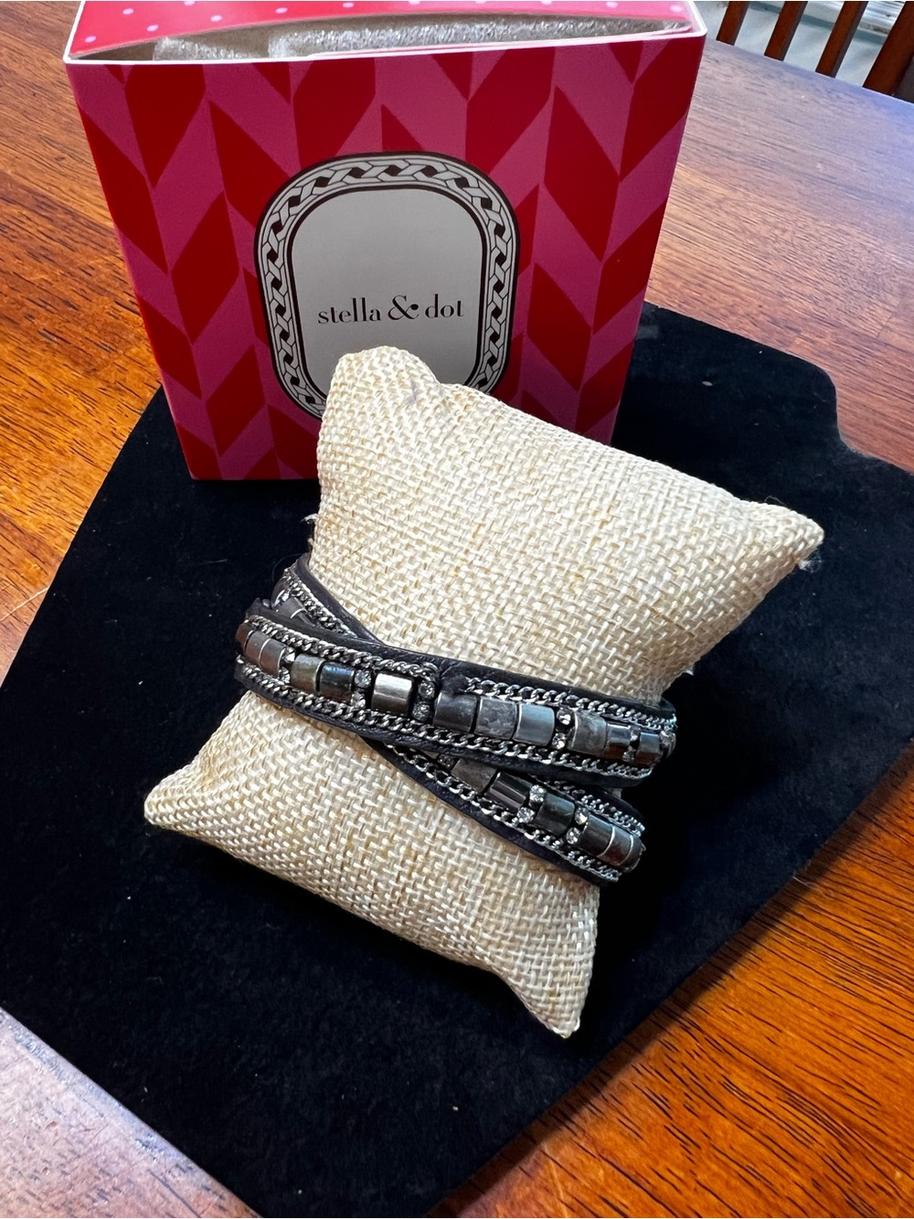 Stella & Dot Cady Wrap Bracelet in Gunmetal and Black